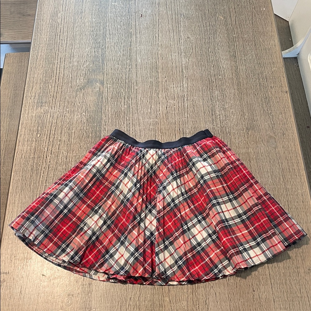 GAP Red Plaid Skater Skirt Girls Size Small‎ 6/7